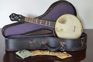 Vintage 1930s Gibson UB-3 Banjo Ukulele with original case and strings