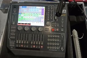 Eclairage Console MA Lighting GrandMA Micro en flycase tbe
