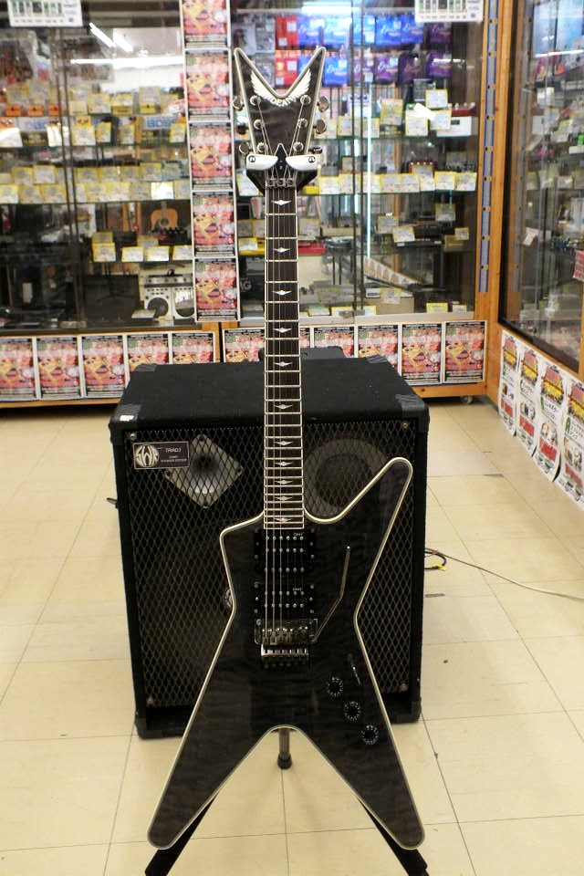 Used Â Used DEAN CUSTOM RUN ML SWITCHBLADE "Dean electric guitar" from JAPAN EMS