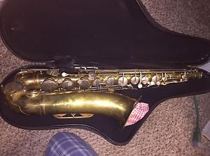 1939 Martin Committee II Tenor Saxophone With Case #139xxx