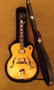 Dearmond X-155 made by Guild Natural Blonde with Original Case
