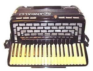 Vintage Scandalli Professional 20 Accordion L 671/14 Very Nice Estate Find