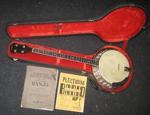 1967 Vega Wonder Plectrum Banjo w/ Original Hard Case, Key & Books. Boston-Made.