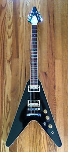 Gibson Flying V 2011 T Electric Guitar Ebony Finish With Gibson Hardshell Case