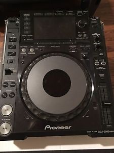 Pioneer CDJ2000NEXUS