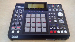 AKAI MPC 2500 Sampler Sequenzer Sequencer