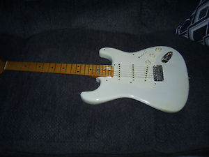 Fender Artist Signature Eric Johnson Electric Guitar