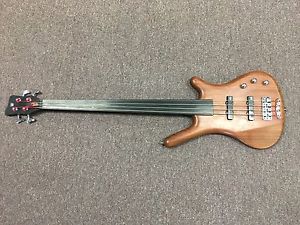 Warwick Corvette Standard 4 string fretless bass guitar w/ case