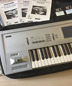 KORG TRITON 61 key It is popular with artists Popularity