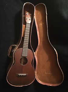 1940's 50's MARTIN TENOR UKULELE UKE VINTAGE MAHOGANY w/ ORIGINAL CASE RARE USA!