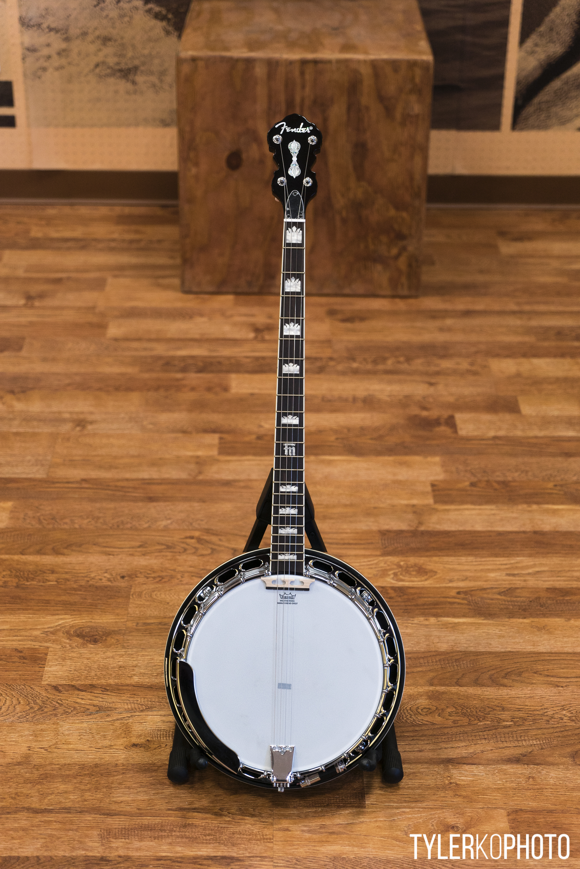 Fender Robert Schmidt Plectrum 4-String Banjo with Fishman Pickup