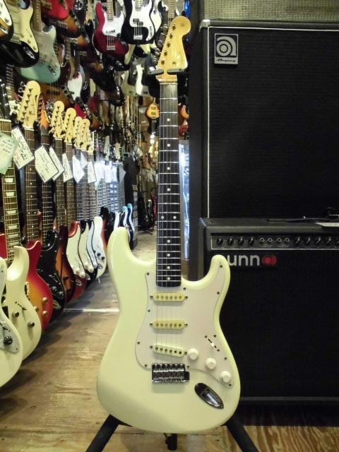 Used Fender Japan ST-362 Mod VWH used Fender Japan Stratocaster from JAPAN EMS