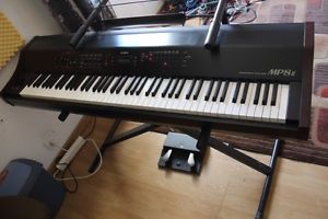 Piano de scène Kawai MP8 II
