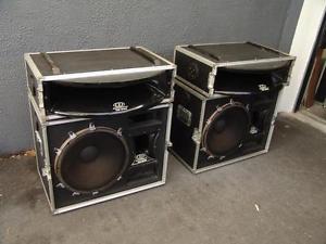 2 X DYNACORD CS 91 H Speaker + 2 X Dynacord  CS 91 B Speaker + Transport Case