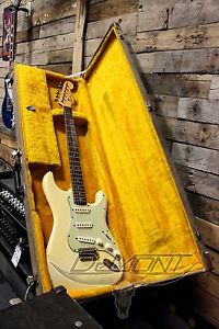 1963 Arctic White Fender Strat w/ Case