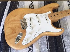 Fender Stratocaster 70s Natural Ash mim Strat