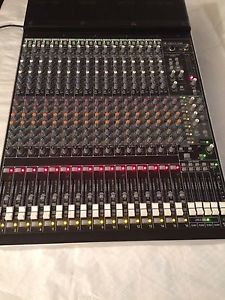 Mackie Onyx 1640i compact recording Mixer 16 Channel Firewire