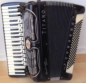 Titano Palmer Convertor Virtuoso FreeBass Accordion/accordian, Excellent