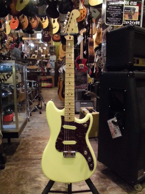 Used Squier by Fender DUO SONIC vintage white used from JAPAN EMS