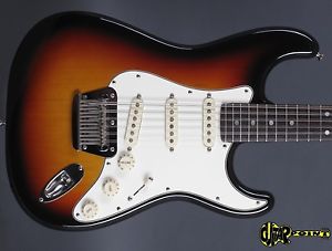 1994 Fender Stratocaster XII - 3 Tone Sunburst  -  MIJ
