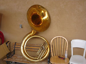 KING BBb TUBA SOUSAPHONE
