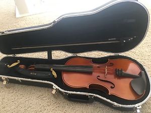 2006 Eastman 15 1/2 inch Viola