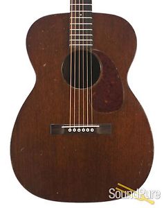Vintage 1951 Martin Model 0017 M