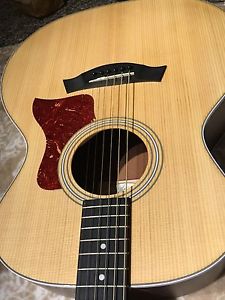 Taylor 200 214 Acoustic Guitar h