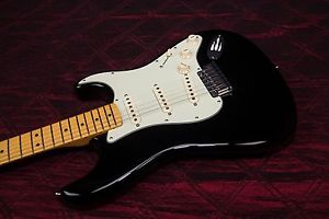 Fender Artist Series The Edge Strat  Electric Guitar Black 031404