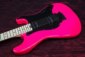 Charvel Pro-Mod So-Cal Style 1 HH Floyd Rose - Neon Pink 031409