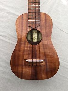 BEAUTIFUL T&K KOA WOOD CONCERT UKULELE