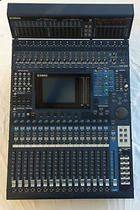 Yamaha DM1000 V2 Digitalmischpult mit Meterbridge