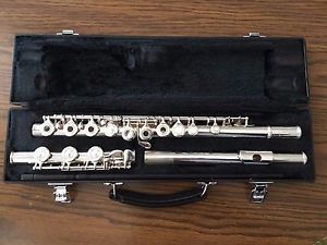 Yamaha 361 Intermediate Open Hole Silver Headjoint Flute with Case