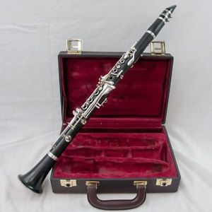 Buffet Crampon E11 Wood Bb Clarinet, Excellent Condition, New Pads!