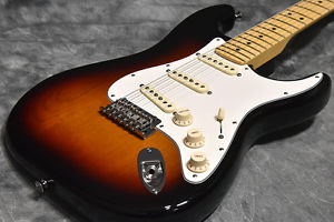 Fender: Electric Guitar American Standard Stratocaster 3 Color Sunburst USED