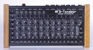 MFB Tanzbar - Analog Drum Machine [808/909/606]