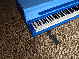 Wurlitzer Electric Piano - Model 140B