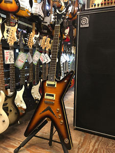 Used DEAN ML79 Sunburst used electric guitar Dean deformation from JAPAN EMS