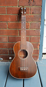 Vintage 50's Gibson TU2 Tenor Ukulele