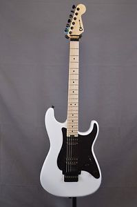 Charvel Pro-Mod So-Cal Style 1 2H FR - Snow White NEW!