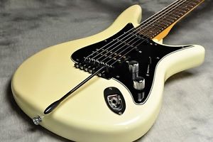 YAMAHA MGIIIR White Electric Guitar Free shipping