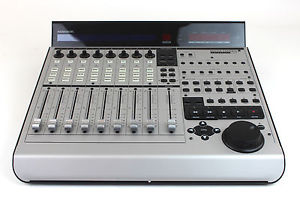 Mackie MCU PRO DAW 8-Channel Universal Mix Control Surface USB