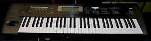 KORG TR61