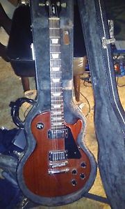 2005 model Gibson Les paul Studio
