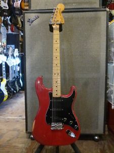 Fender USA 80' Stratocaster Wine Red Electric Guitar Free Shipping from JAPAN
