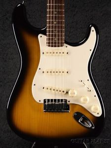 Fender American Deluxe Stratocaster ''Mod.''-2-Color Sunburst Electric Guitar