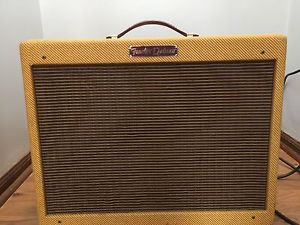 Fender Deluxe 12W Guitar Amp hre