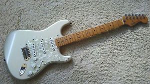 Fender Mexican Standard Stratocaster Electric Guitar! 2006 Diamond Anniversary
