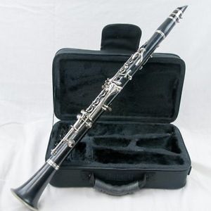 Buffet Crampon E11 Wood Bb Clarinet, Excellent Condition, New Pads & Case!