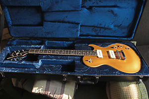 Schecter Solo 6 Limited Gold Top Guitar - P90 Pickups - Hardcase